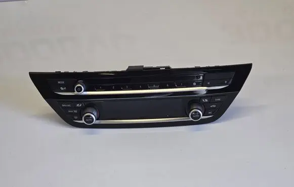 BMW 5 G30 G31 G38 Climate control unit 5A09B19