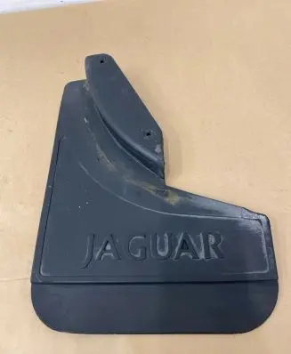 Jaguar XJS Rear mudguard 