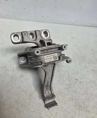 Audi A3 S3 8V Engine mount bracket 5Q0199262BJ X44TAEG311400S 19032014