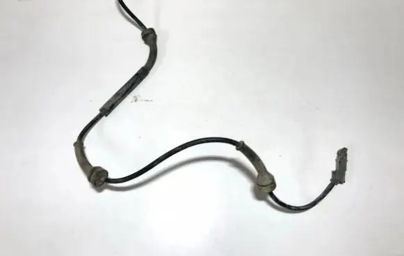 Renault Laguna II ABS brake wheel speed sensor 8200084125 100711-50941