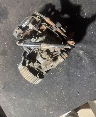 Renault Laguna I Fuel injection high pressure pump