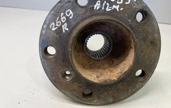 BMW X5 E53 Rear wheel bearing hub 