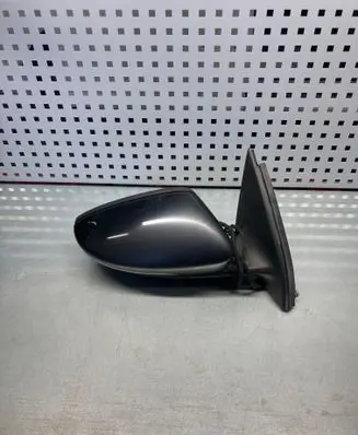 Volkswagen PASSAT B7 Front door electric wing mirror 3C0857934A