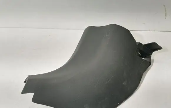 Toyota Avensis T270 Foot area side trim 6211205060