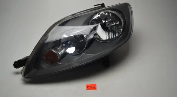 Volkswagen Golf Plus Headlight/headlamp 5M2941005A 1EL24701303