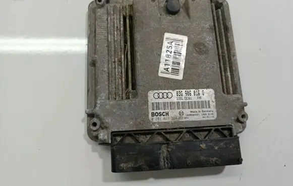 Audi A3 S3 8P Engine control unit/module 0281011364