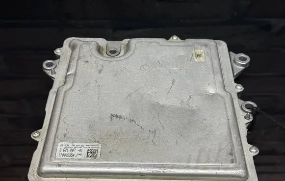 BMW 3 F30 F35 F31 Engine control unit/module 0261S09820 170002354 8621007