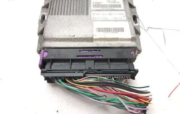 Dacia Sandero LP gas control unit module 