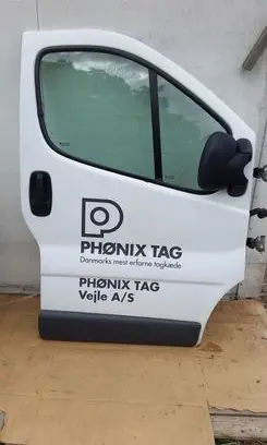 Opel Vivaro Front door 11437058051
