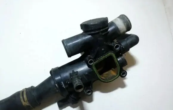 Peugeot 407 Engine coolant pipe/hose 9656182980