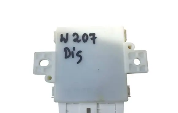 Mercedes-Benz E C207 W207 Parking PDC control unit/module A2129003704 A2129011500 A2129023202