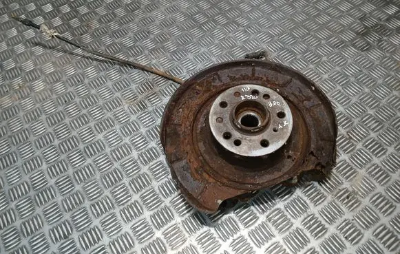 Mercedes-Benz R W251 Rear wheel hub spindle/knuckle 