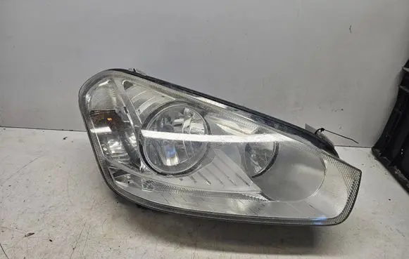 Ford Focus C-MAX Headlight/headlamp 