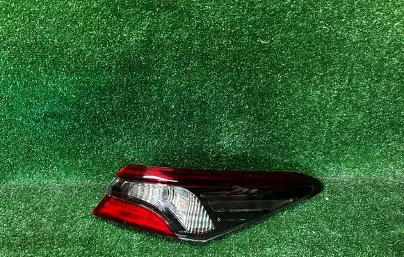 Toyota Camry VIII XV70 Rear/tail lights