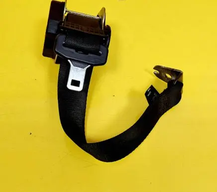 Ford Focus Rear seatbelt 98ABA611B68BR