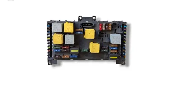 Mercedes-Benz Vito Viano W639 SAM control unit 6395450301