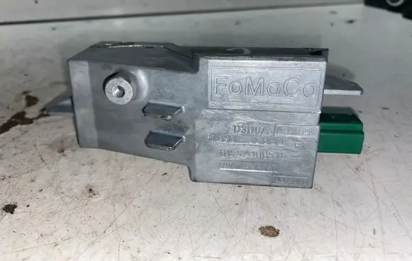 Steering wheel lock