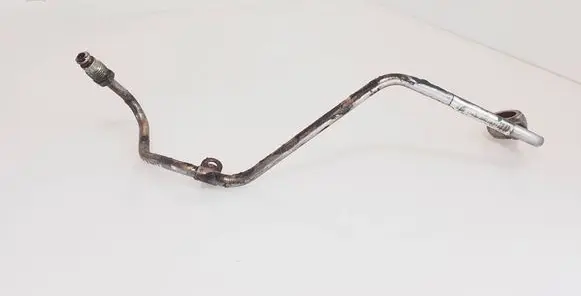 Porsche Cayenne (9PA) Turbo turbocharger oiling pipe/hose 34610707753