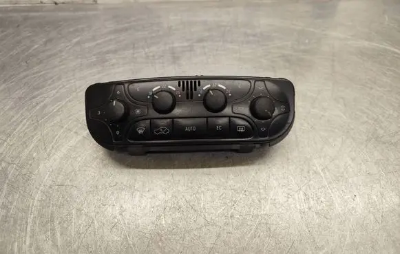 Mercedes-Benz C W203 Climate control unit A2038300785 9140010479
