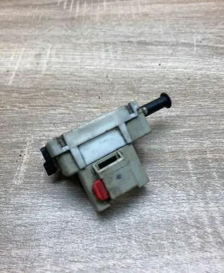 Dodge Caliber Brake pedal sensor switch 56045043AG