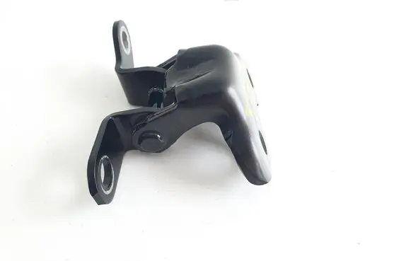 Toyota RAV 4 (XA50) Rear door upper hinge