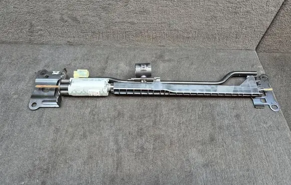 Audi Q7 4M Seat adjustment motor 0390204164 8S8881184A