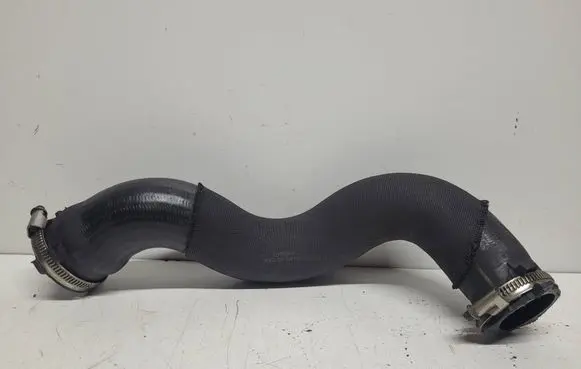 Audi A6 S6 C6 4F Turbo air intake inlet pipe/hose 