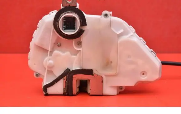 Honda Accord Front door lock