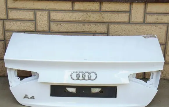 Audi A4 S4 B8 8K Tailgate/trunk/boot lid