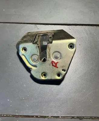 Citroen Berlingo Sliding door lock 