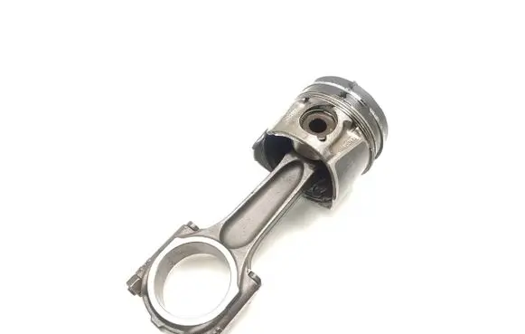 Volvo V70 Piston with connecting rod D4204T
