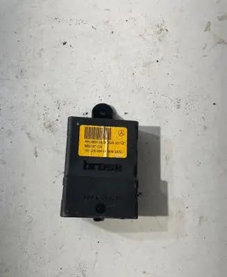 Mercedes-Benz Vito Viano W638 Door control unit/module A4148200826 101JJB024 992197104