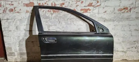 Volvo S80 Front door