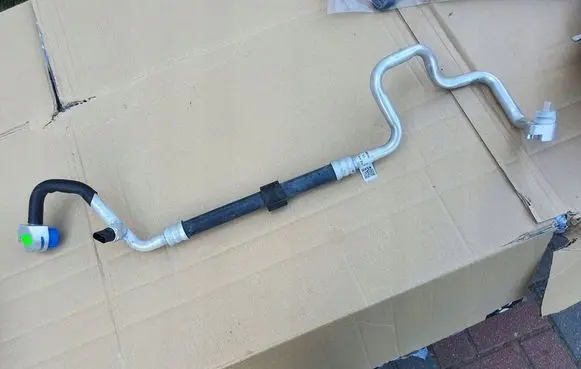 Audi e-tron Air conditioning (A/C) pipe/hose 4KE816743K