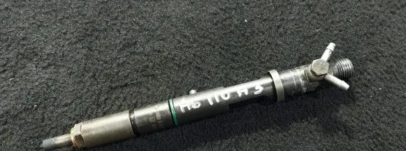 Audi A6 S6 C5 4B Fuel injector 1432133836 159130201A