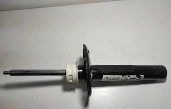 BMW 1 F40 Front shock absorber/damper 6877061 23B276BD0099