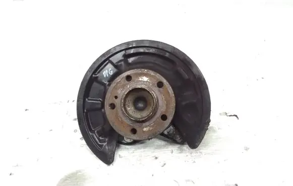 Mercedes-Benz B W246 W242 Rear wheel hub spindle/knuckle 2460406
