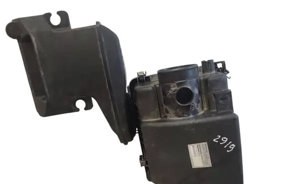 Mazda 6 Air filter box SH01133AY