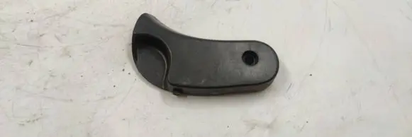 BMW 3 E46 Engine bonnet (hood) release handle 8223163