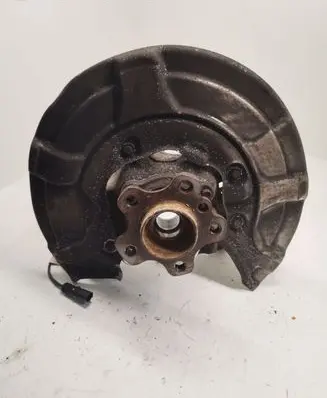 BMW 7 G11 G12 Rear wheel hub 621654