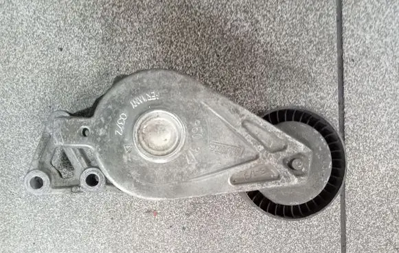 Seat Ibiza III (6L) Generator/alternator belt tensioner LITENS950372