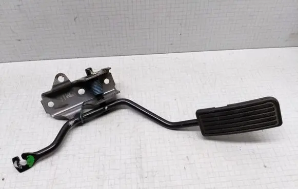 Honda Stream Accelerator throttle pedal