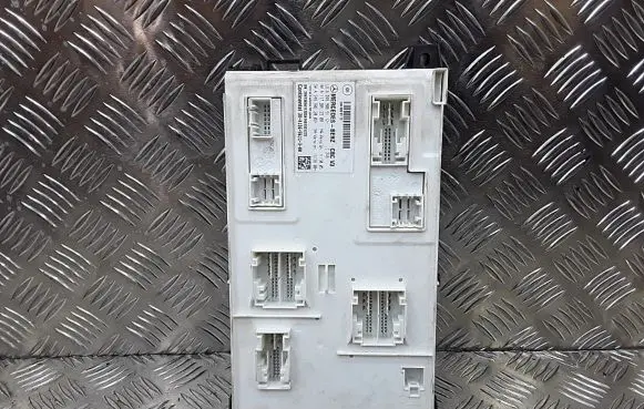 Mercedes-Benz A W176 Engine control unit/module A2469009112