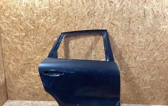 Porsche Macan (95B) Rear door 95B833312A 95B833022GRV