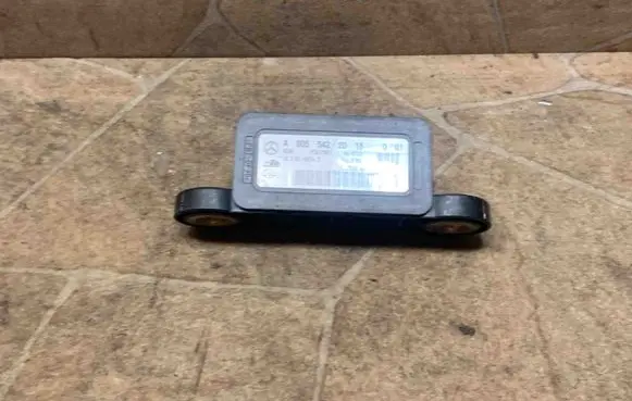 Mercedes-Benz ML W164 Other devices A0055422018