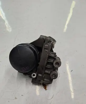 BMW 3 F30 F35 F31 Oil filter mounting bracket 7516383 7570085 7576521