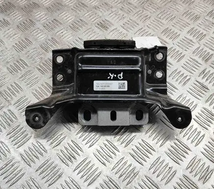 Skoda Karoq Engine mount bracket 5Q0199555BH