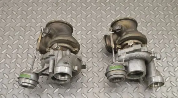 BMW 5 F10 F11 Turbo 7846918 7846919