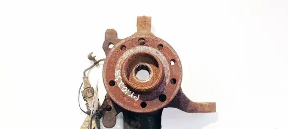Opel Zafira B Front wheel hub