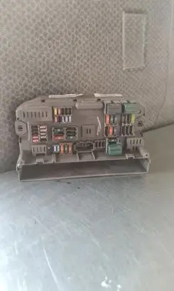 BMW X5 E70 Fuse box set 693169003 6931690